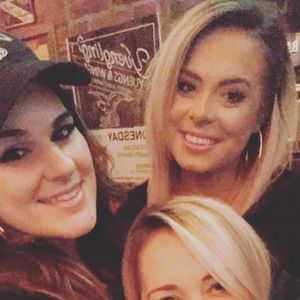 Meet your Posher, Lindsey